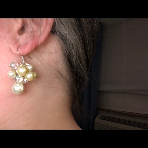 Meet your Posher, Stephanie - Picture 2 of 3